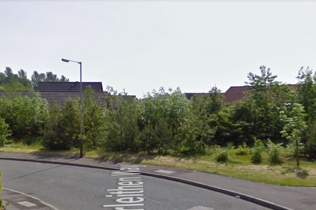 Property photo 2 of 9