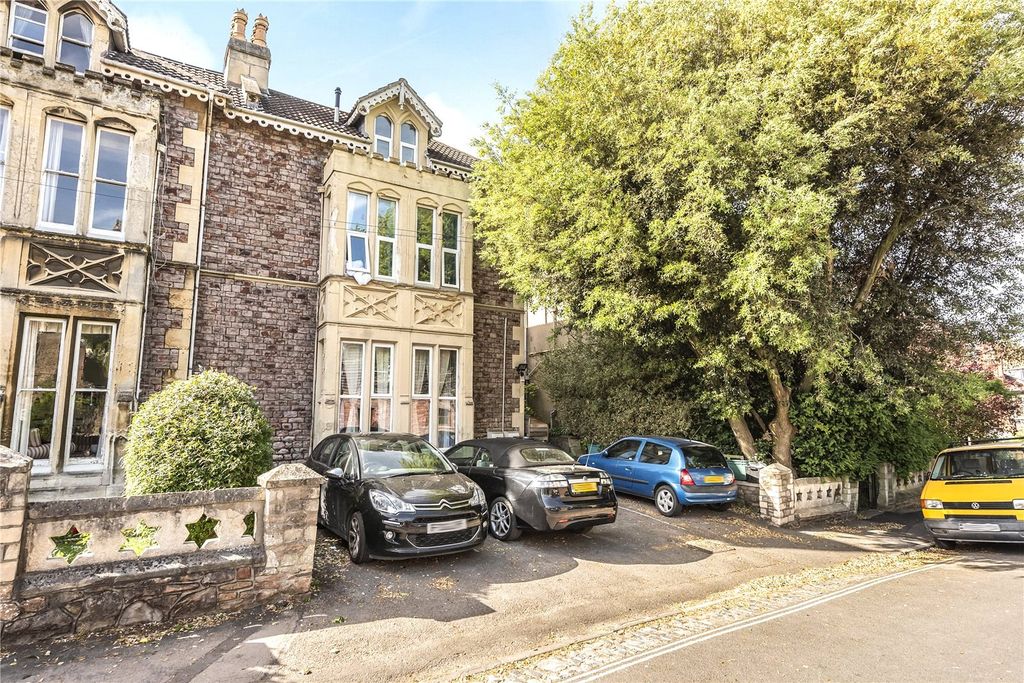 Property photo 1 of 11 Picture No. 08