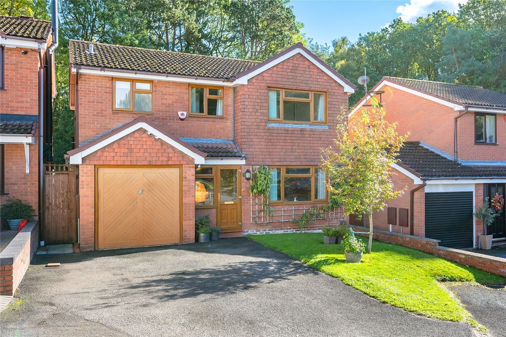 Property photo 1 of 34 Picture No. 50