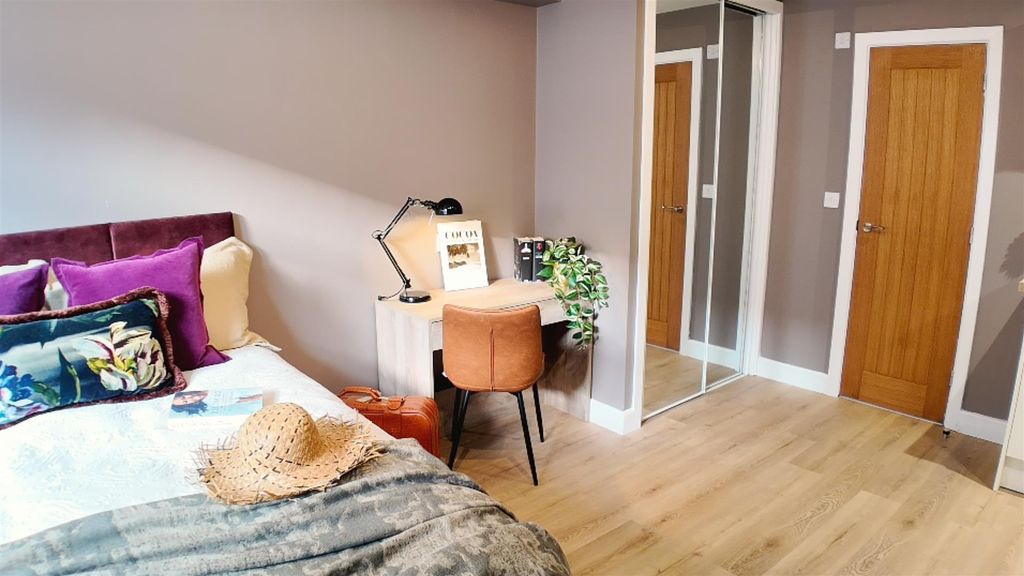 Property photo 2 of 13 Bd4.Jpg