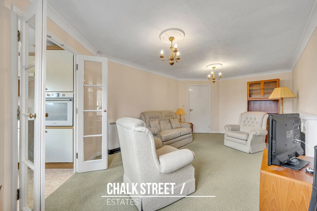 Property photo 3 of 16