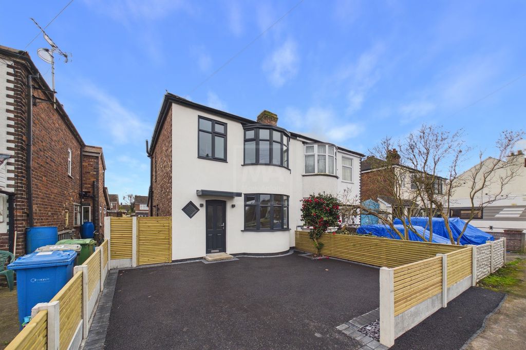 Property photo 1 of 13 Front