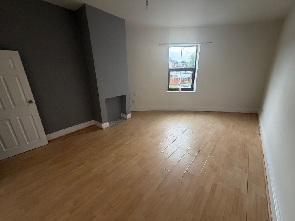 Property photo 1 of 15 Img_6804