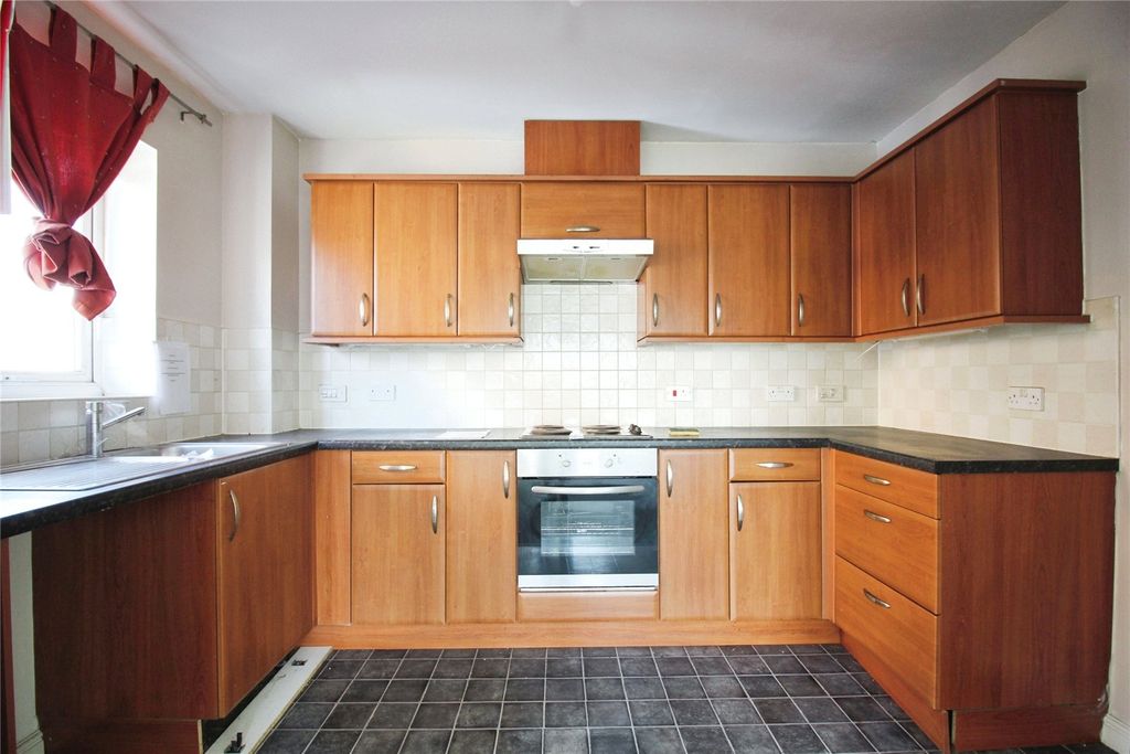 Property photo 2 of 6 Picture No. 01