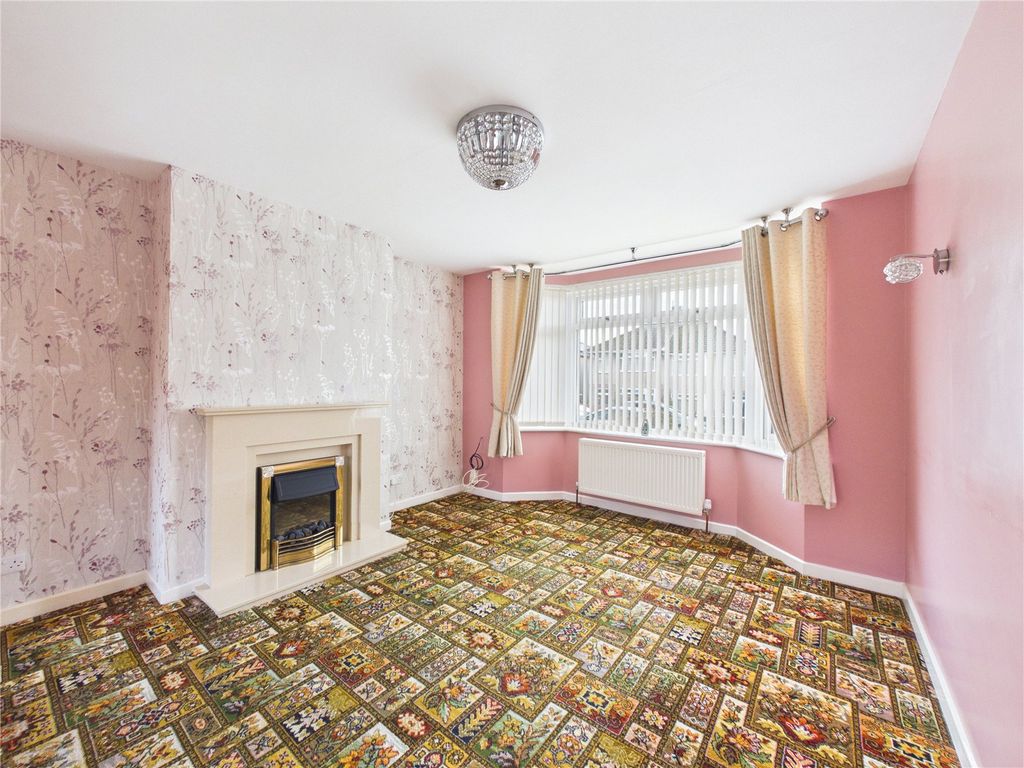 Property photo 3 of 15 Picture No. 13