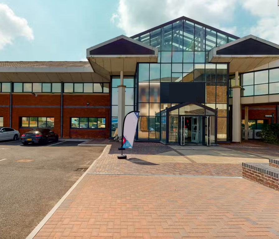 Property photo 1 of 7 Photo 0