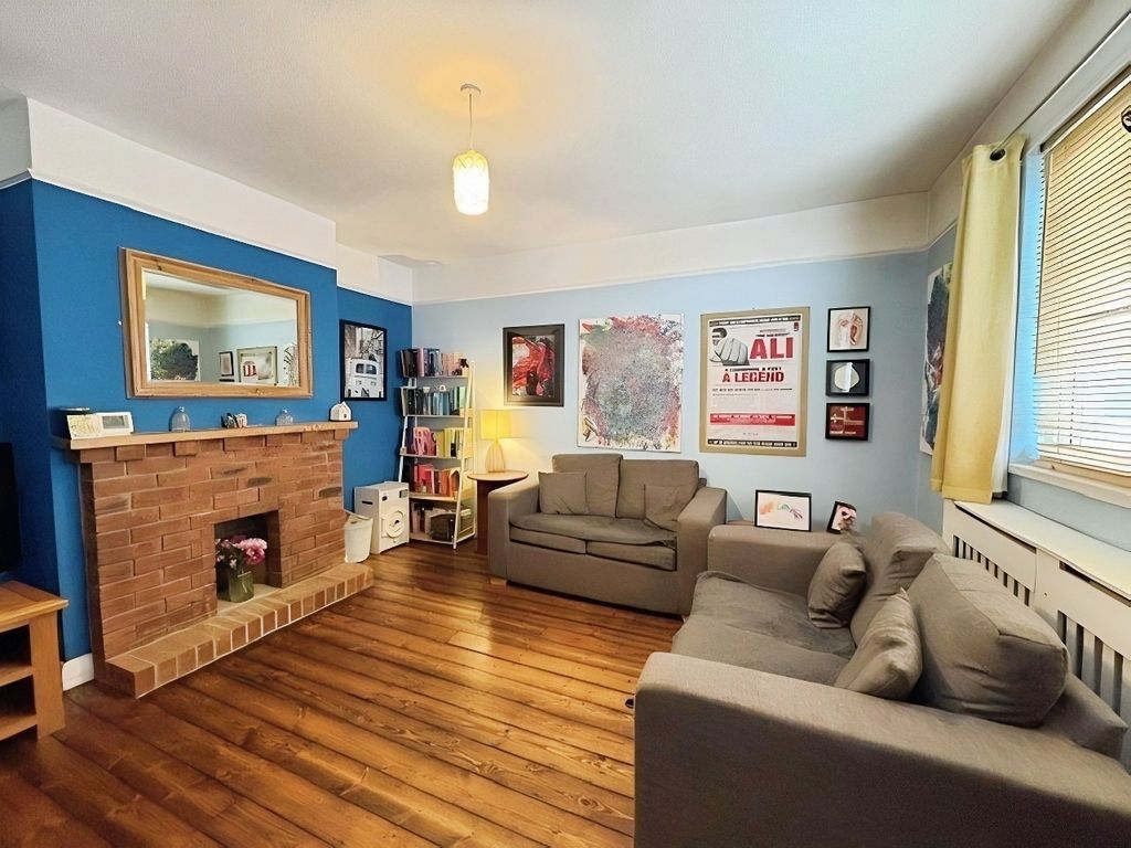 Property photo 3 of 15