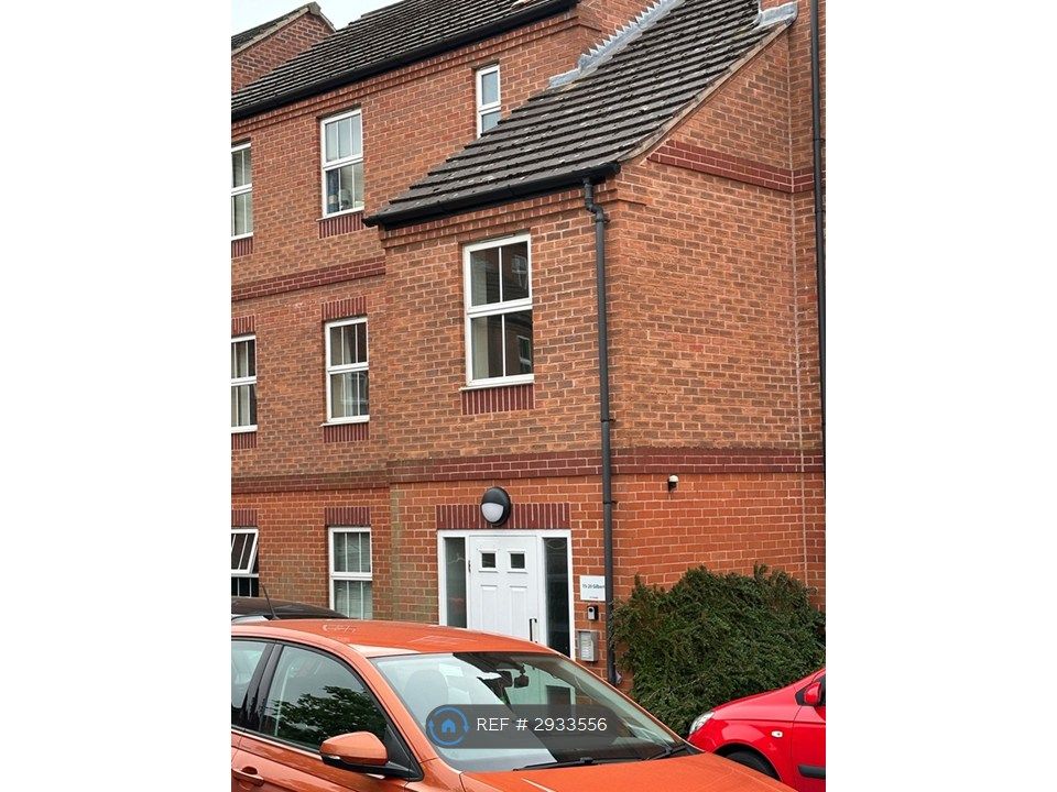 Property photo 2 of 12