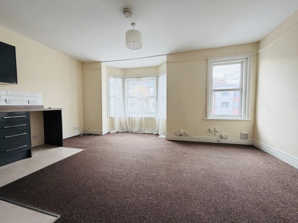 Property photo 3 of 7 Img_1606.Jpg