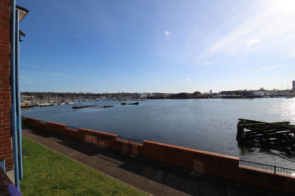 Property photo 1 of 15 River Views