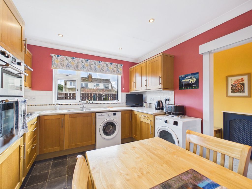 Property photo 3 of 18 5006737