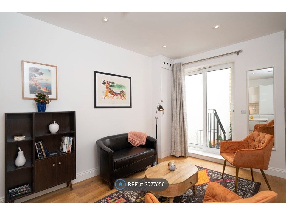 Property photo 1 of 14 Lounge When Furnished