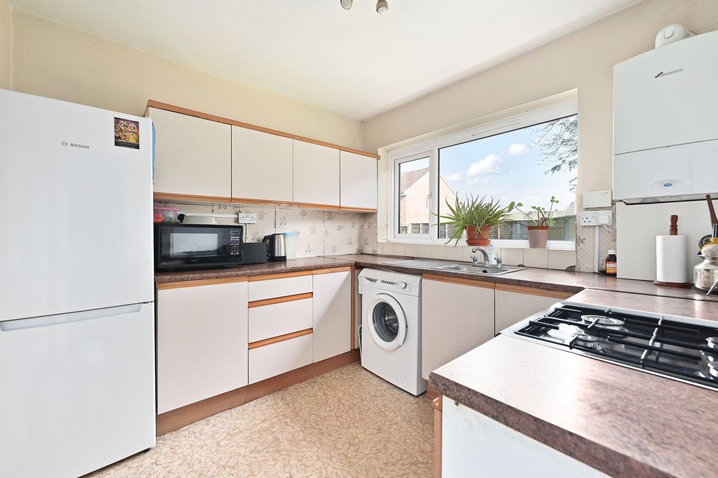 Property photo 2 of 9 Photo 9