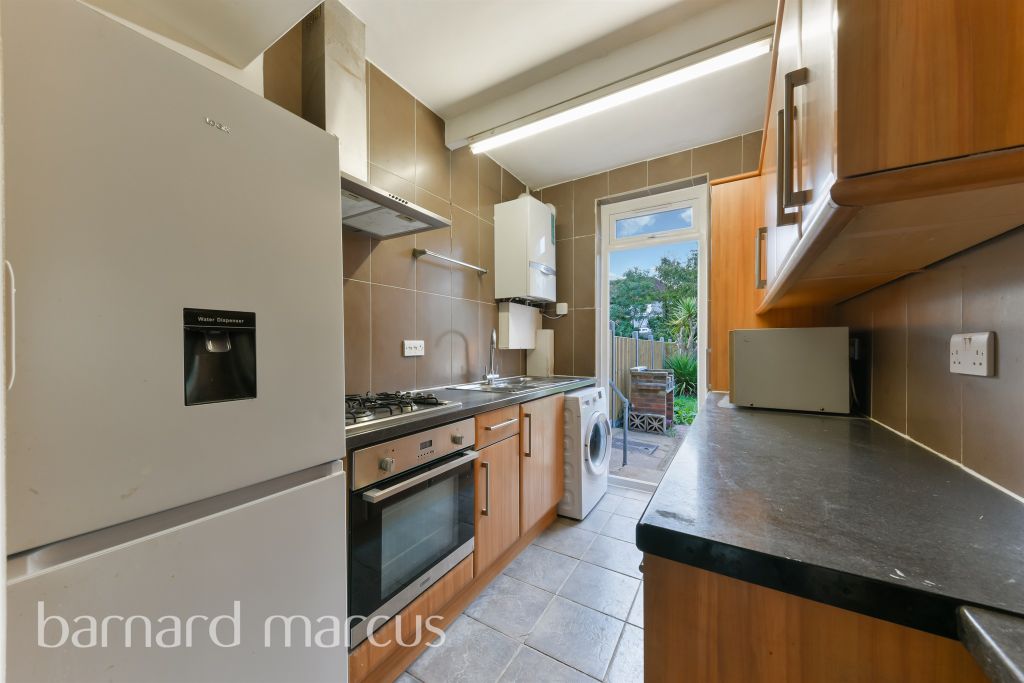 Property photo 3 of 8