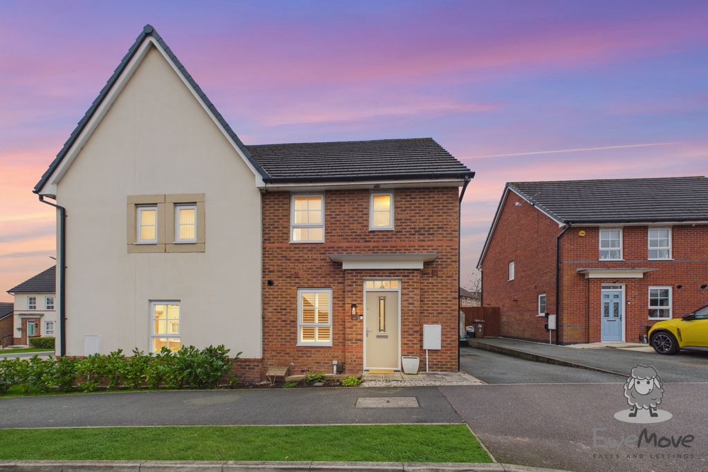 Property photo 1 of 12 Cam03047G0-Pr0053-Still006