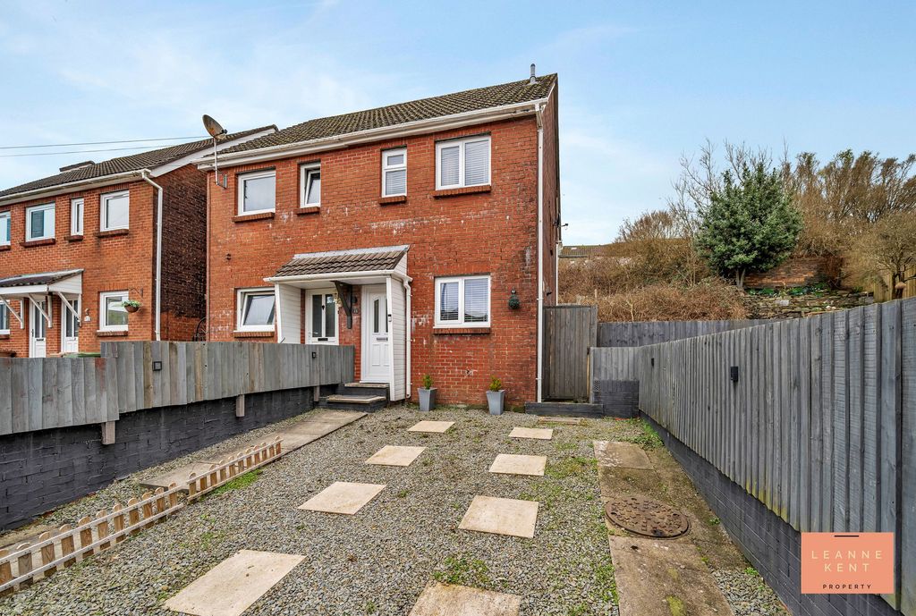 Property photo 1 of 29