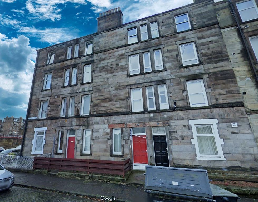 Property photo 1 of 5
