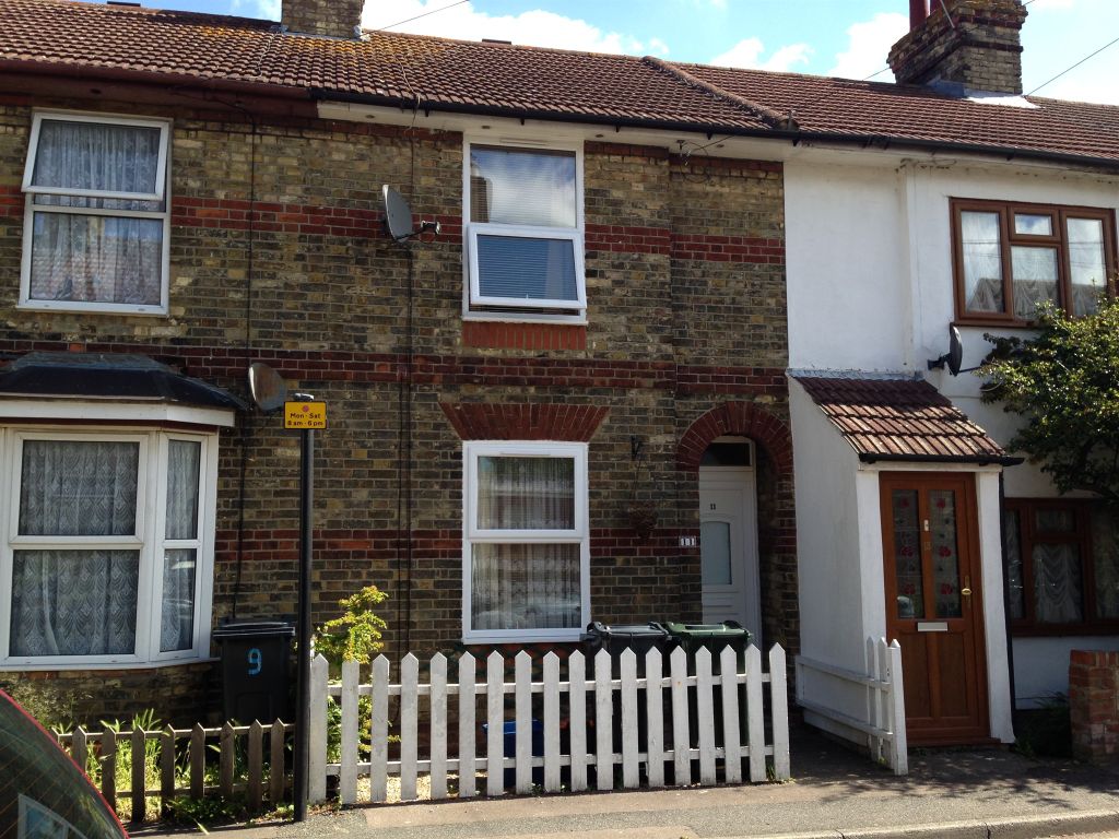 Property photo 1 of 8
