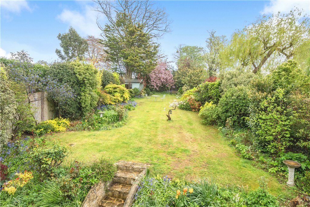 Property photo 2 of 15 Picture No. 11