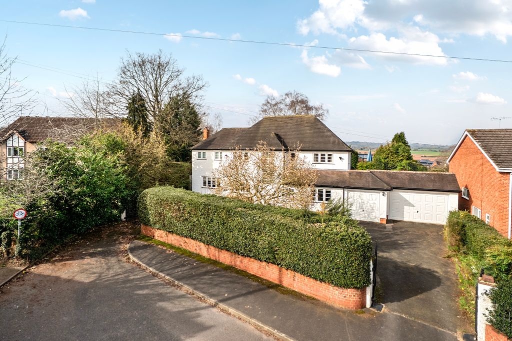 Property photo 1 of 15 1424327-1-69A9c44d46962