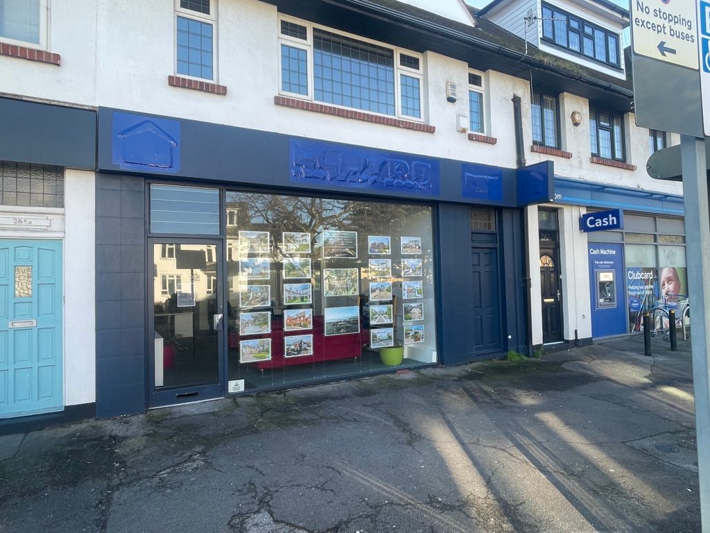 Property photo 1 of 6 Photo 5