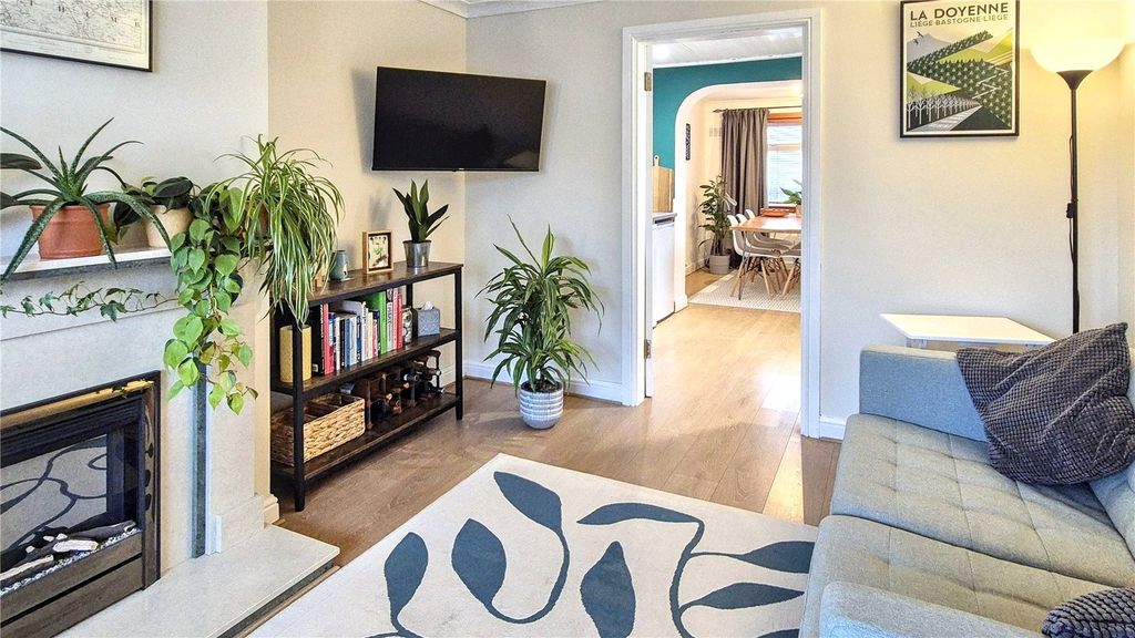 Property photo 2 of 23 Picture No. 05