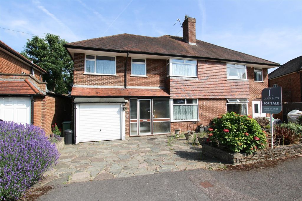 Property photo 1 of 20