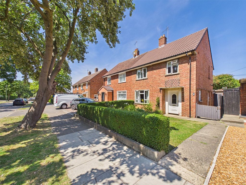 Property photo 1 of 16 Picture No. 12