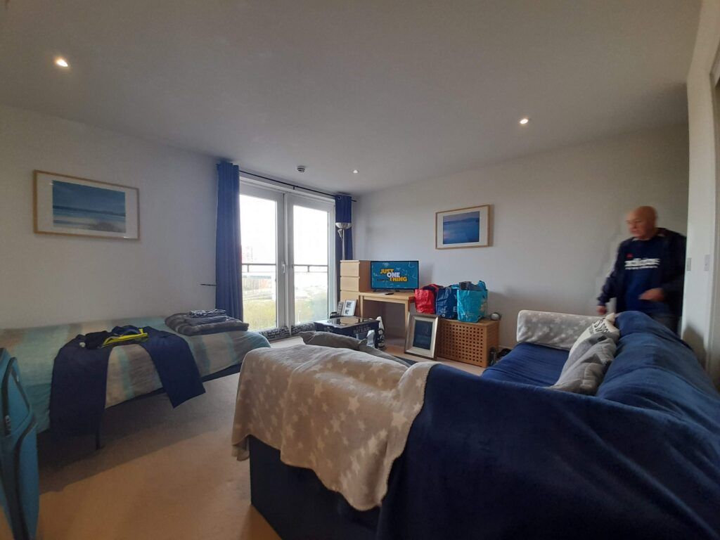 Property photo 2 of 5