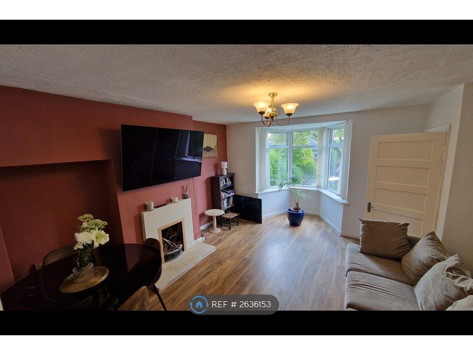 Property photo 3 of 5