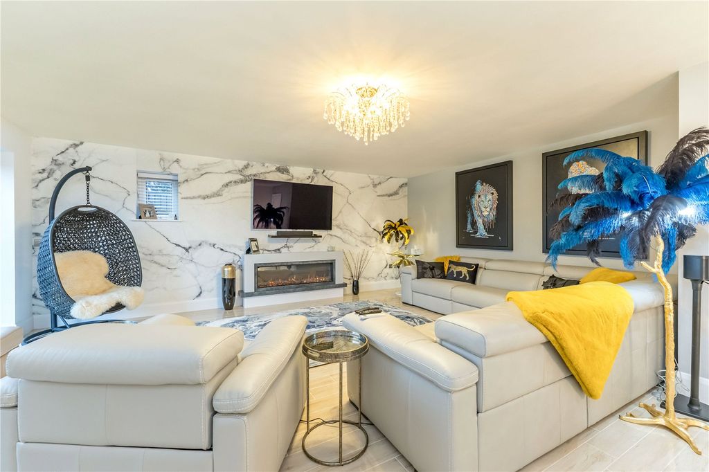Additional image 25 of 5 bed detached house for saleBallroyd Lane, Longwood, Huddersfield HD3