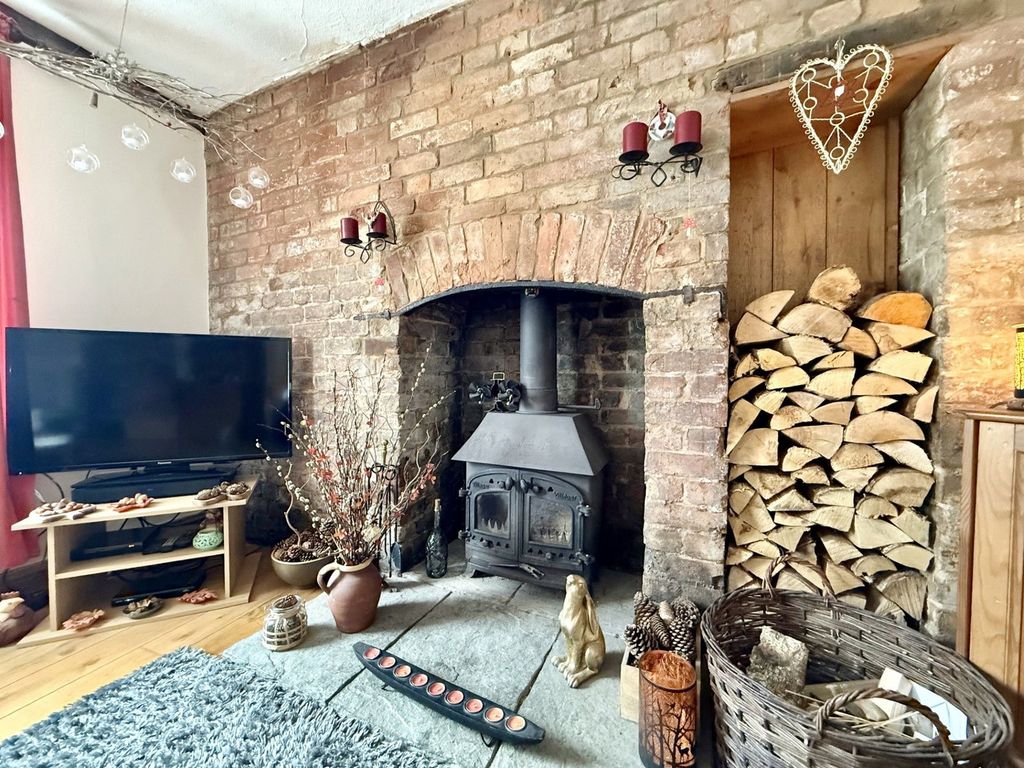 Property photo 3 of 13