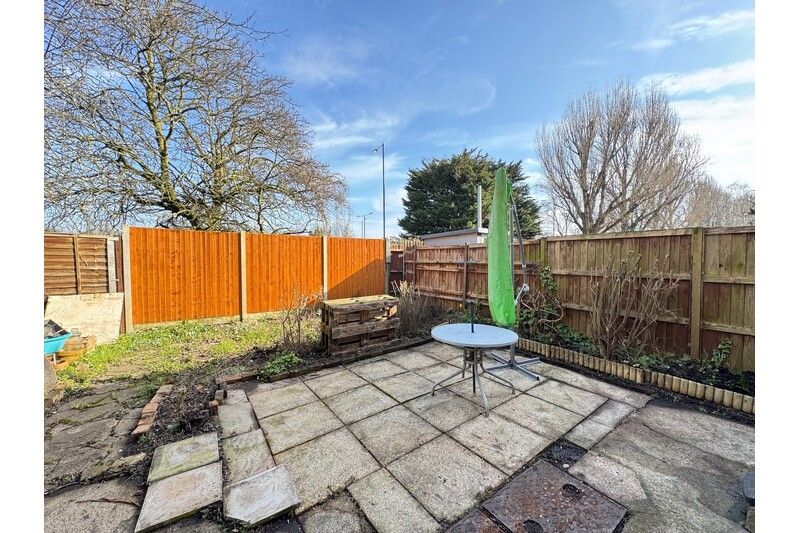 Property photo 3 of 7