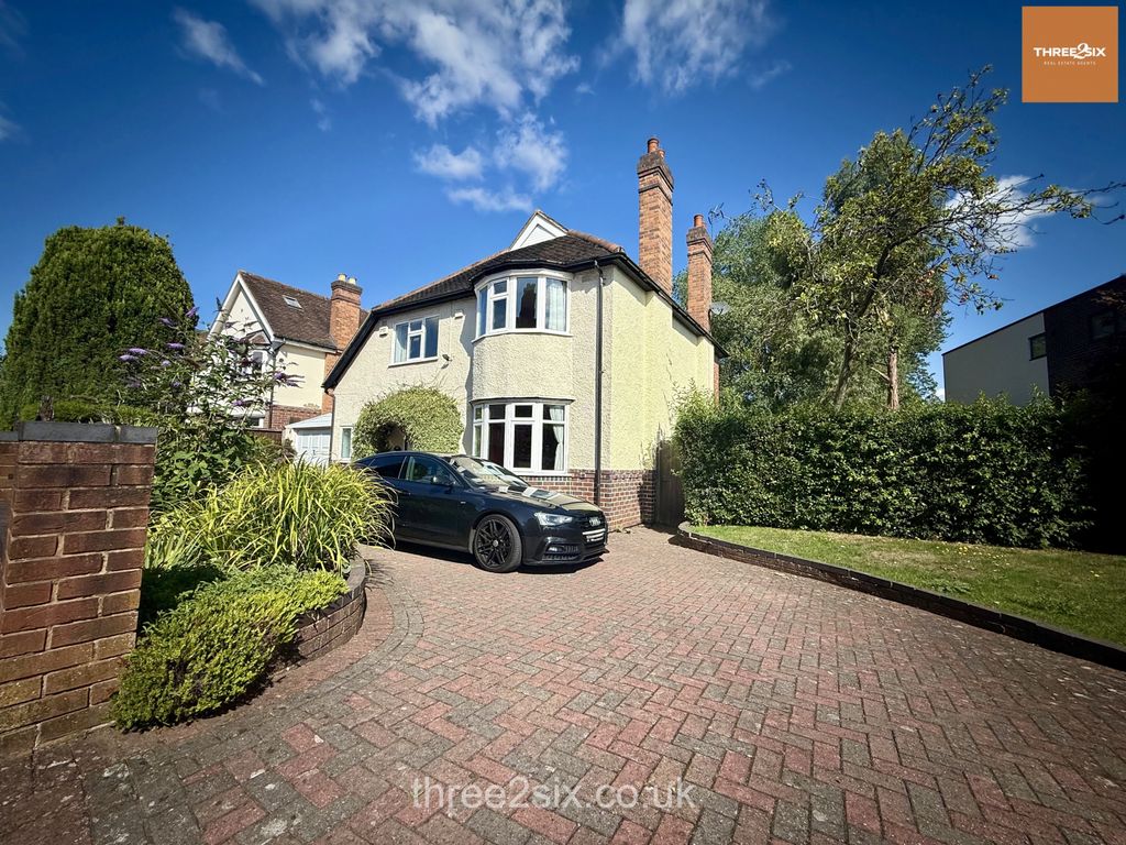 Property photo 1 of 35 Four Bedroom Detached Family Home Â€“ Oakfield Road, Selly Oak, B29