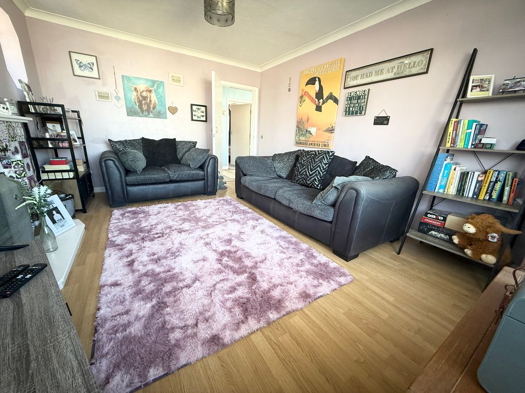 Property photo 2 of 17 Img_6397