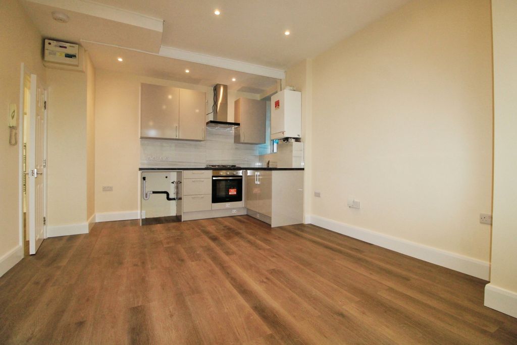 Property photo 3 of 15 Gallery