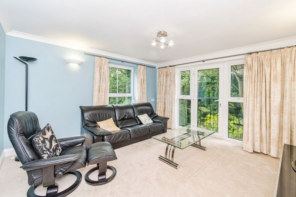 Property photo 2 of 19 Pbox-Img.Jpg