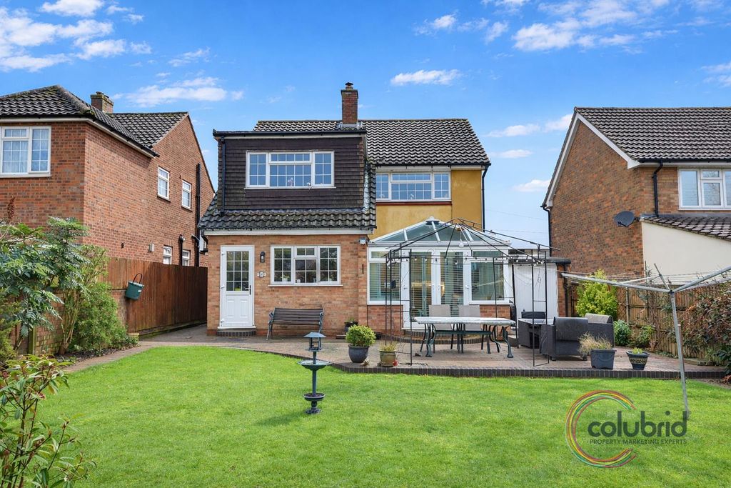 Property photo 2 of 19