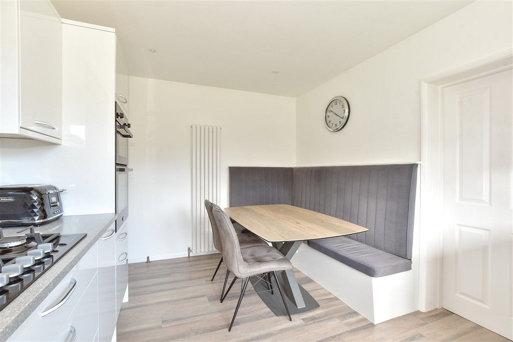 Property photo 3 of 22 Kitchen/ Breakfast Room