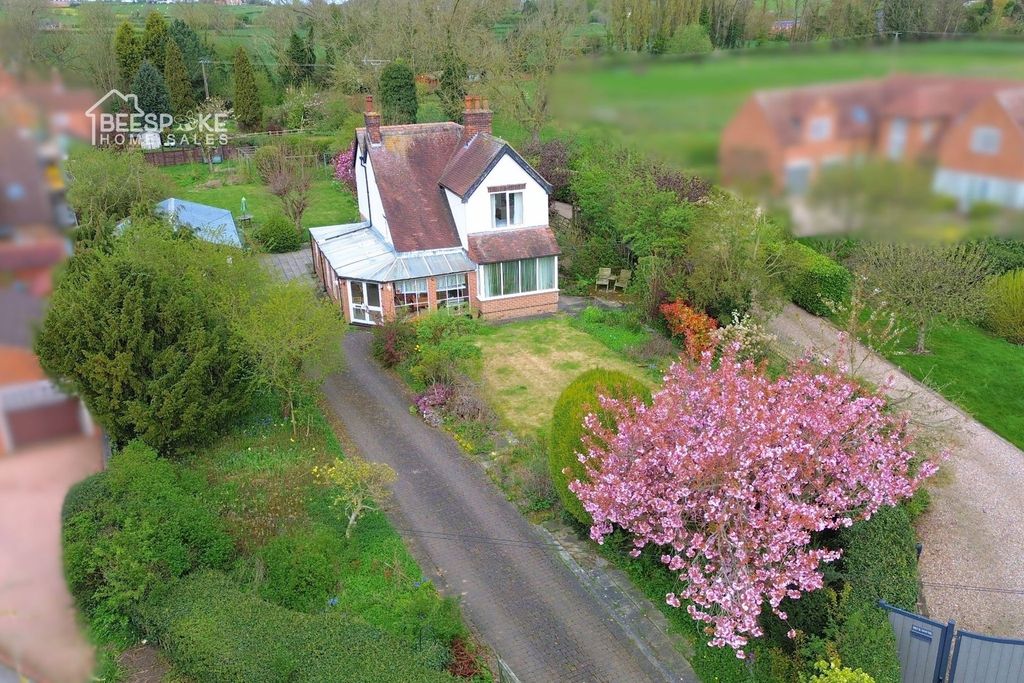 Property photo 1 of 39