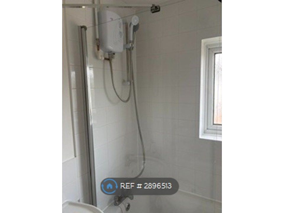 Property photo 3 of 5 Bathroom
