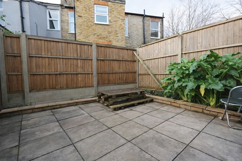 Property photo 2 of 8 Photo 1