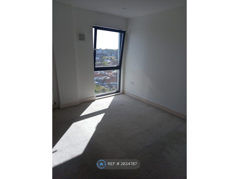 Property photo 3 of 6