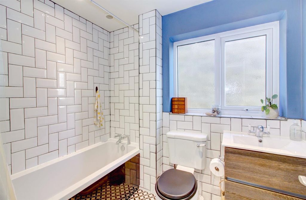 Property photo 2 of 21 7Gw.Jpg