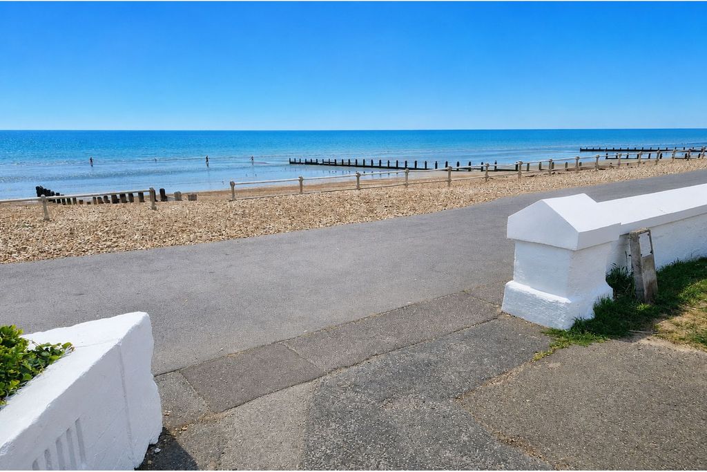 Property photo 3 of 28 Beach View