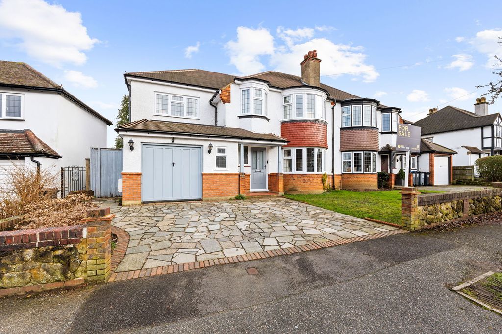 Property photo 1 of 23