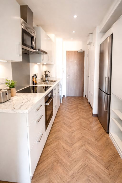 Property photo 3 of 6 709Aaaa1-13B0-44F2-B090-F3873Ea0E47E