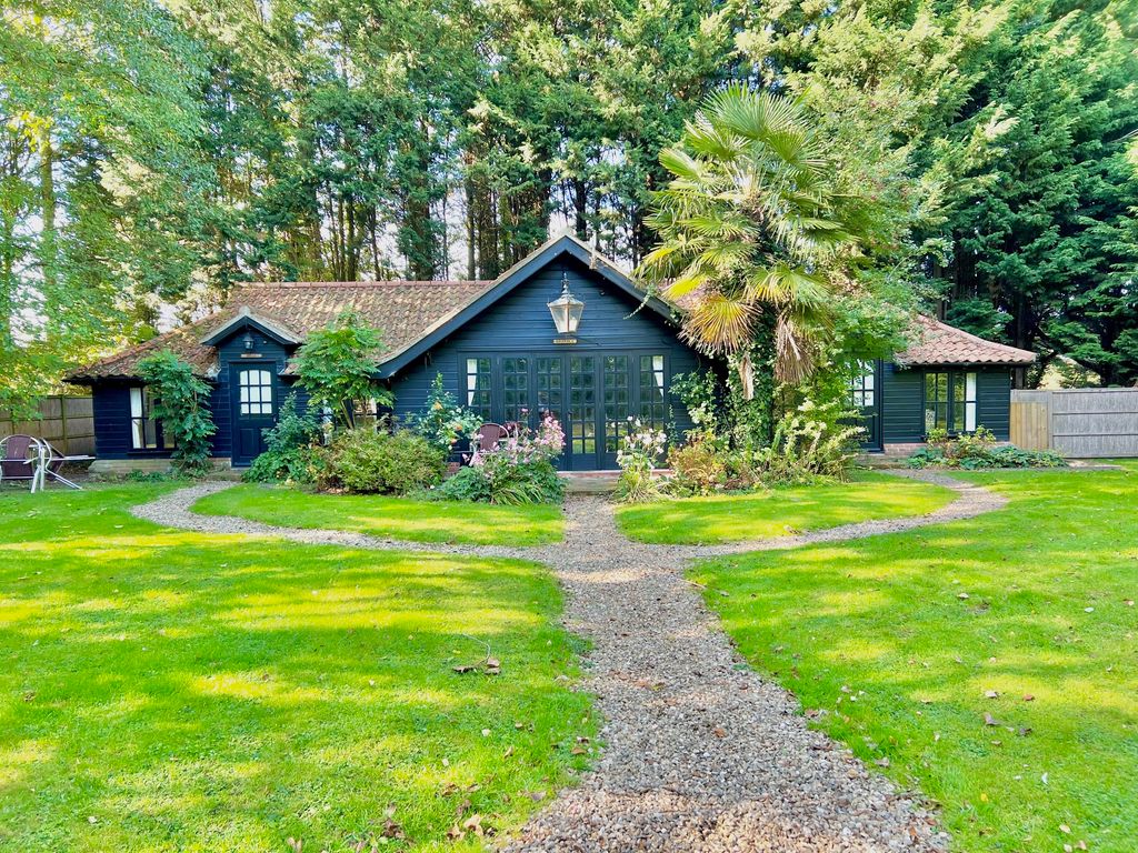 Property photo 1 of 20