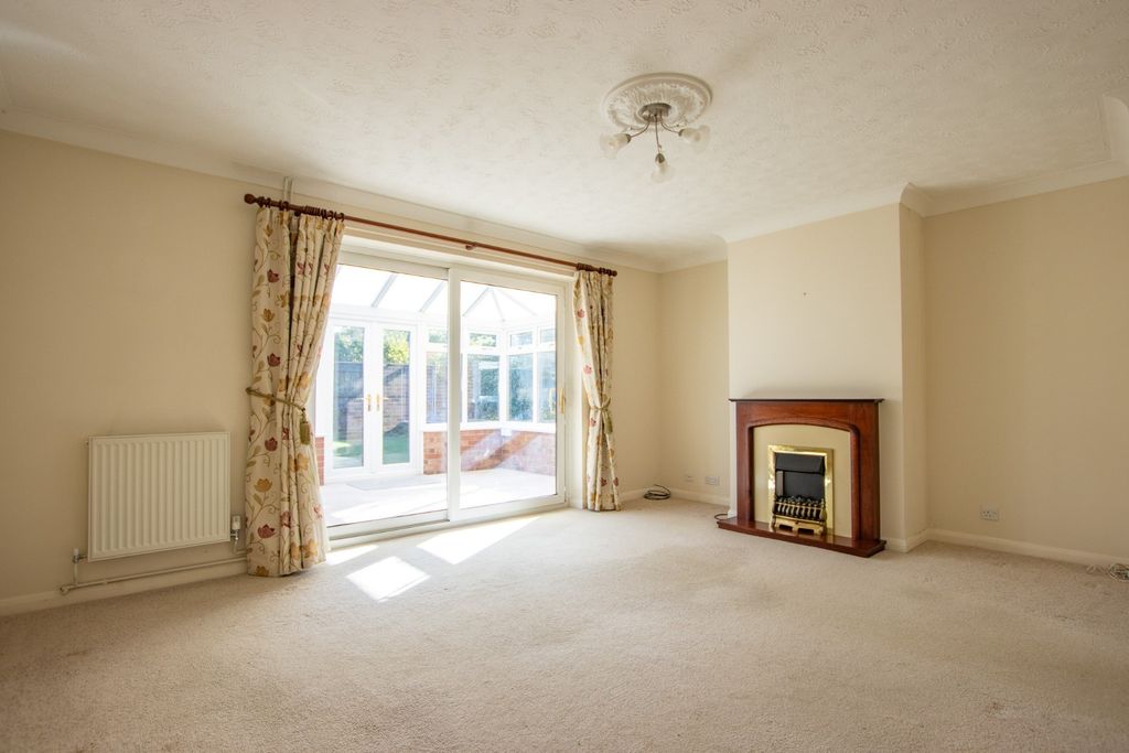 Property photo 3 of 19 3455745