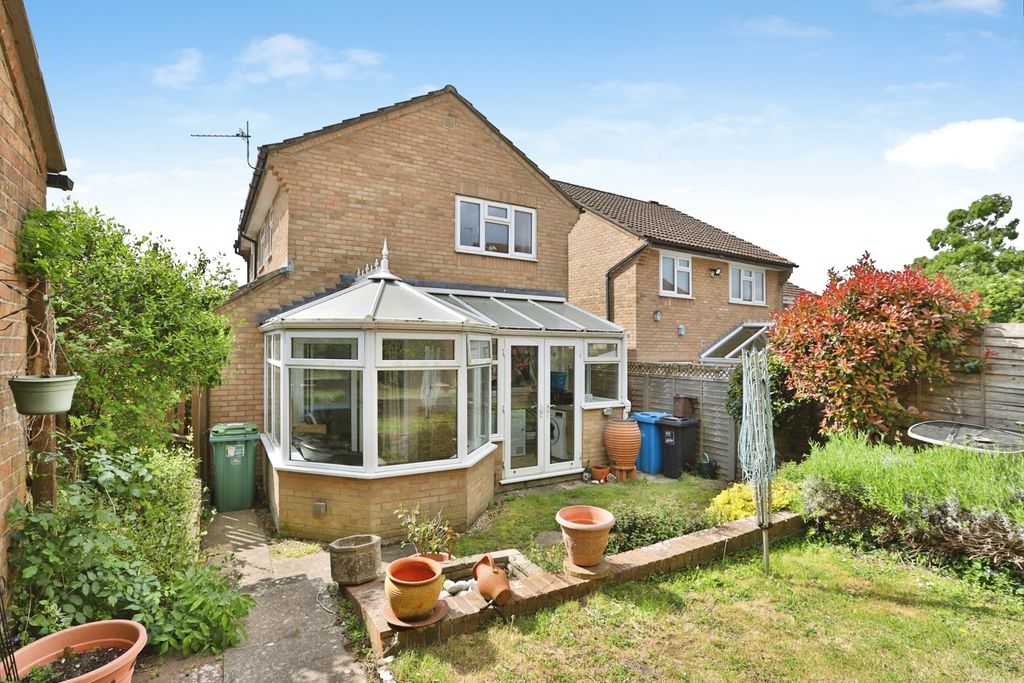 Property photo 1 of 16 Pbox-Img.Jpg
